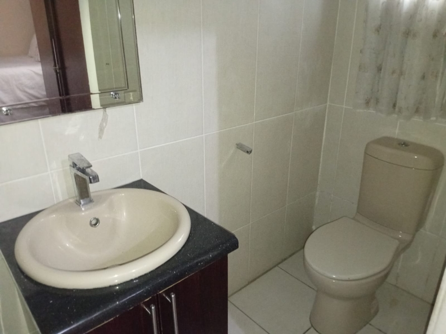 To Let 3 Bedroom Property for Rent in Amalinda Eastern Cape